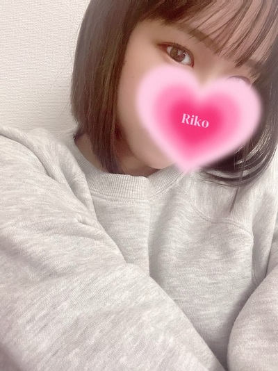 愛沢りこさんの写真