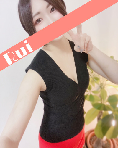 小鳥遊るいさんの写真